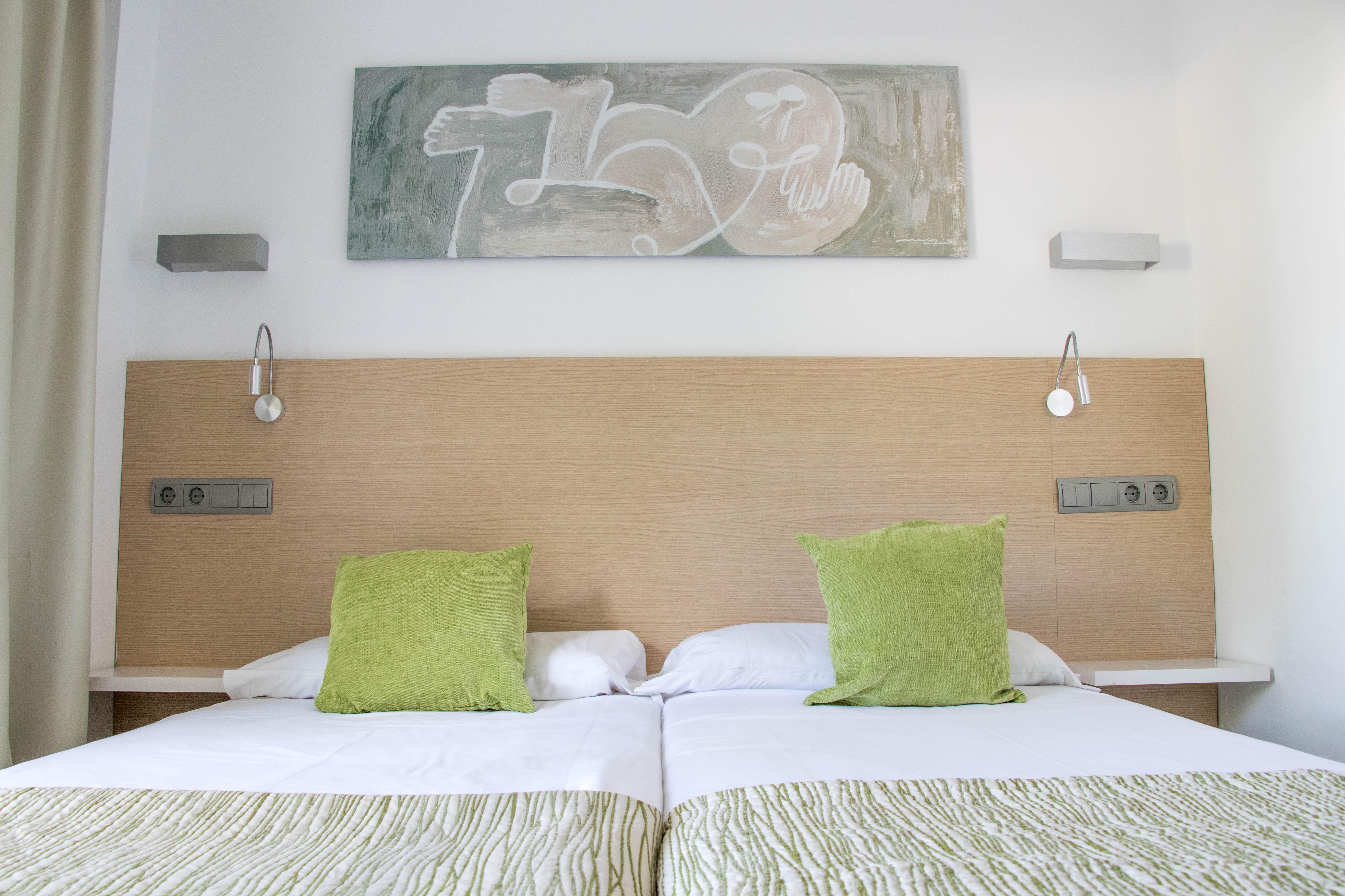 โอม พลาซา ซอน ริโก Aparthotel ปลายาเดปัลมา ภายนอก รูปภาพ