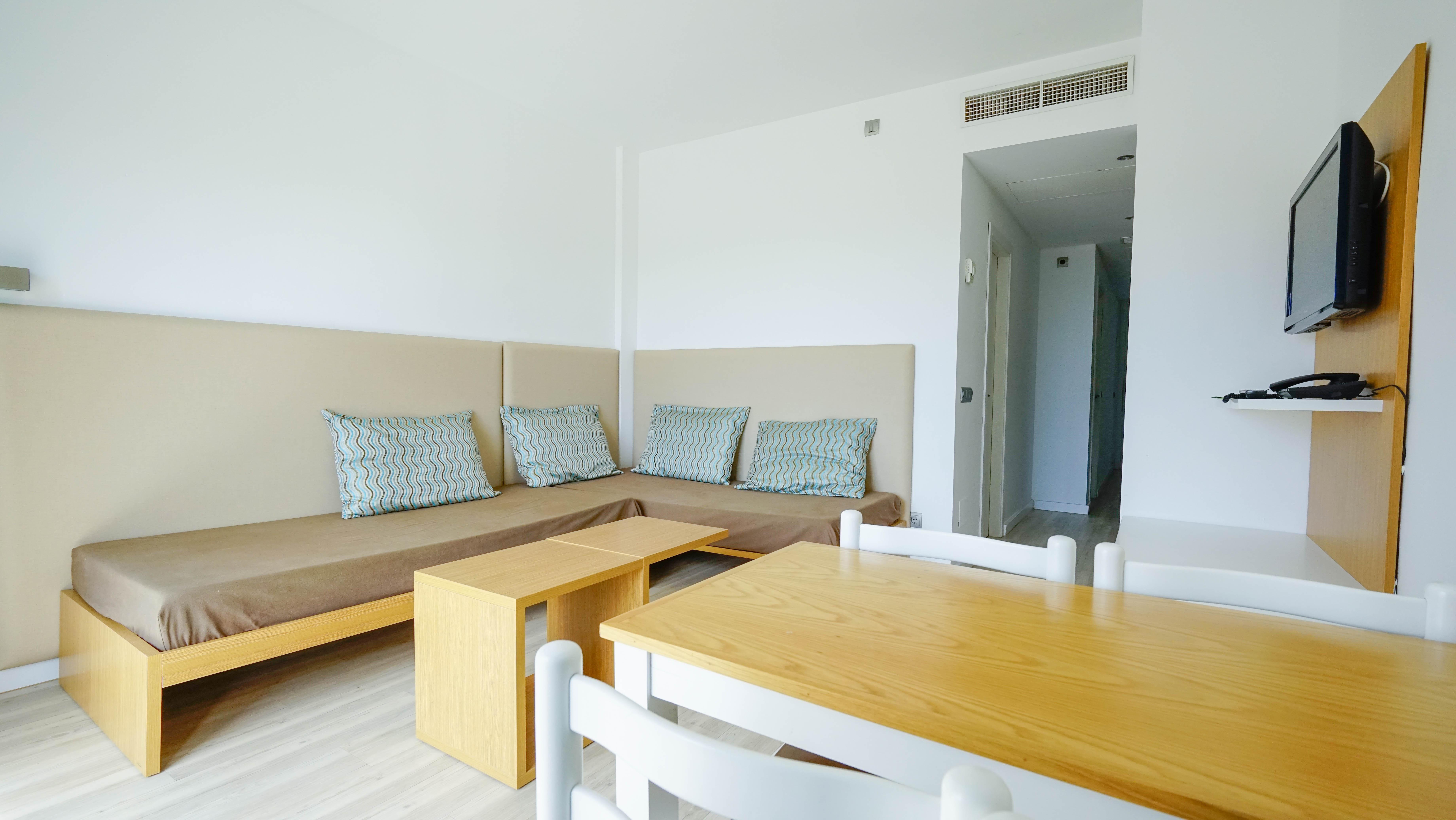 โอม พลาซา ซอน ริโก Aparthotel ปลายาเดปัลมา ภายนอก รูปภาพ