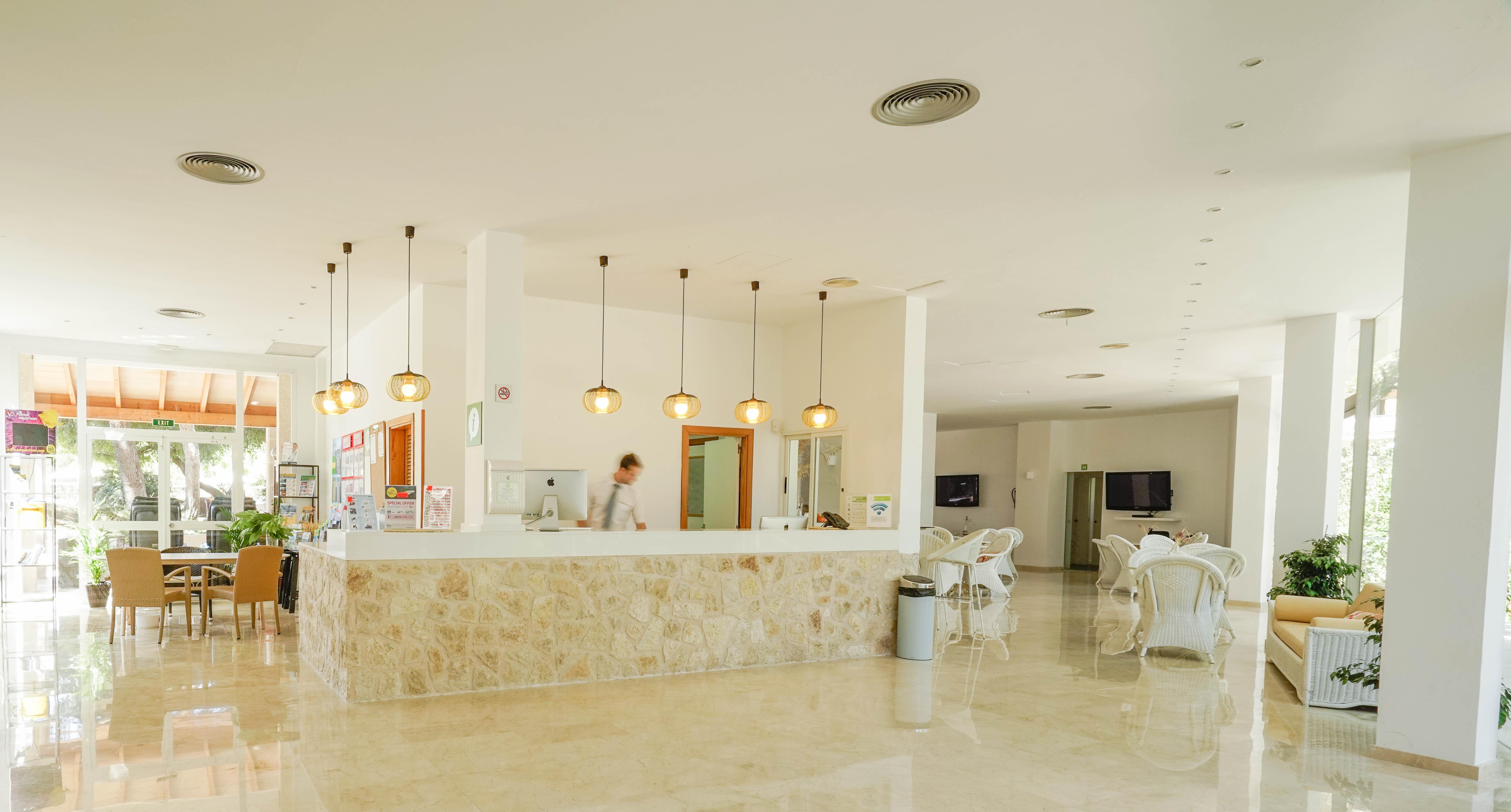โอม พลาซา ซอน ริโก Aparthotel ปลายาเดปัลมา ภายนอก รูปภาพ